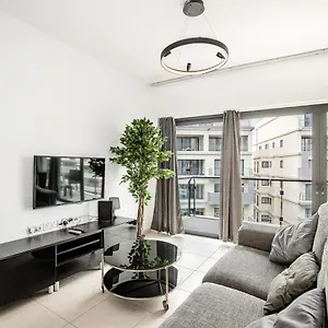 https://modern-studio-apartment-in-the-heart-of-st-julians.hotelssaintjulians.com