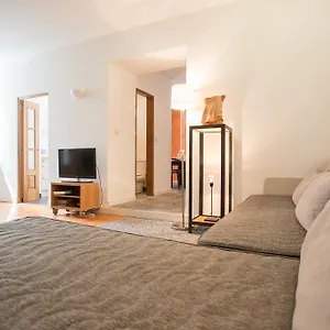 Flh Castelo Cozy Flat Lisbona