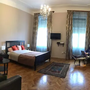  Appartement Diamonds With 2 Near Guzsdu Udvar Hongrie